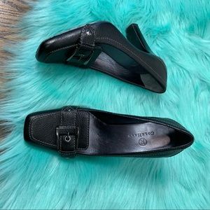 Cole Haan Black leather close toe classic heels